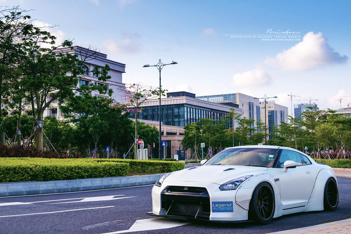 photo 5 Nissan GT-R custom wheels Brixton R10D Monaco 20x11.0, ET , tire size X R20. 20x12.0 ET 