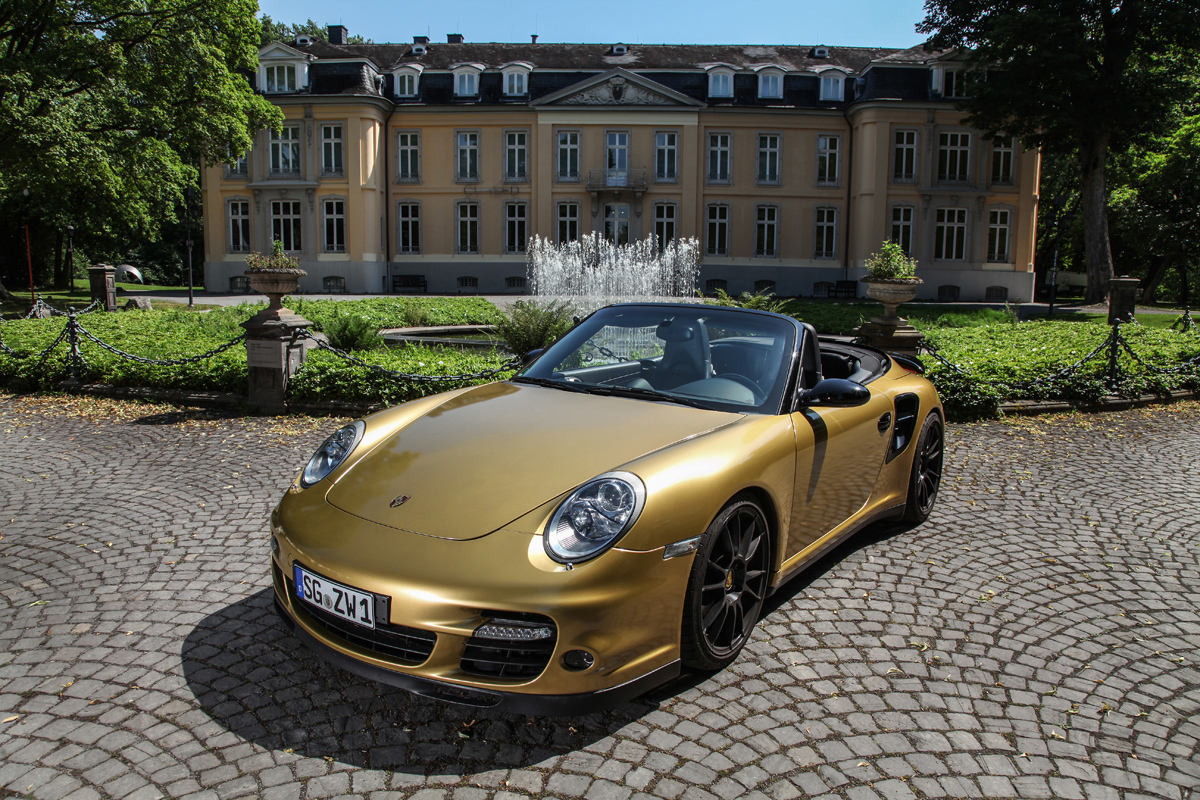 photo 3 Porsche 911 custom wheels OZ Racing Ultraleggera 19x, ET , tire size 235/35 R19. x ET 305/30 R