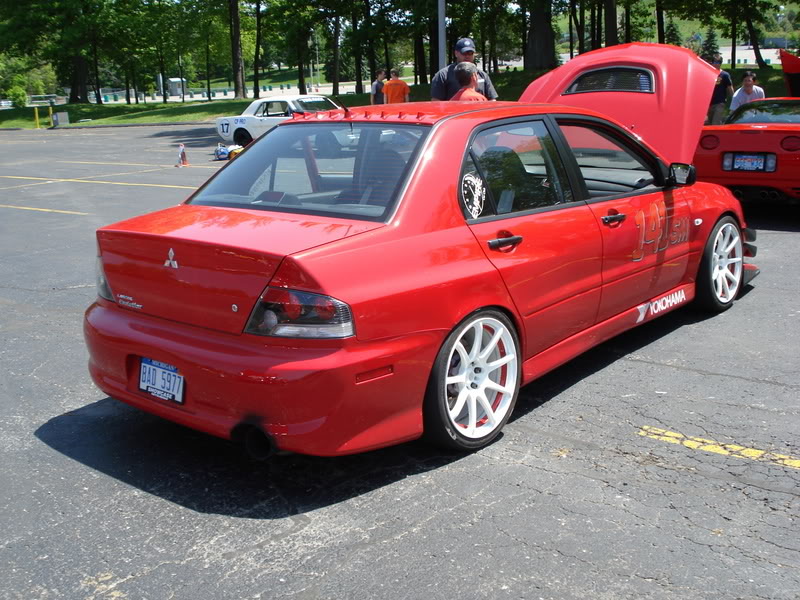 photo 1 Mitsubishi Lancer Evolution custom wheels WedsSport SA-70 18x10.0, ET +32, tire size 285/30 R18. x ET