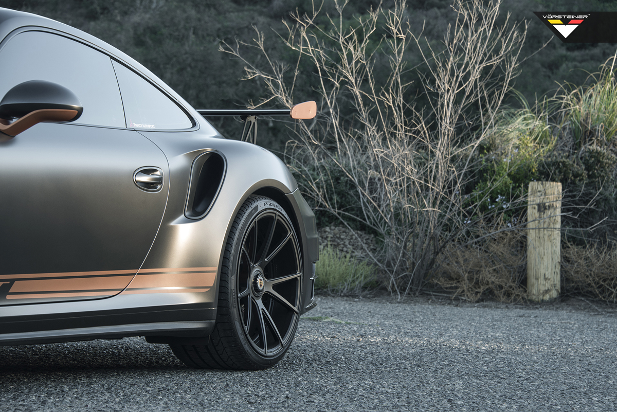 photo 4 Porsche 911 custom wheels Vorsteiner V-202 21x9.0, ET , tire size X R21. 21x12.0 ET 