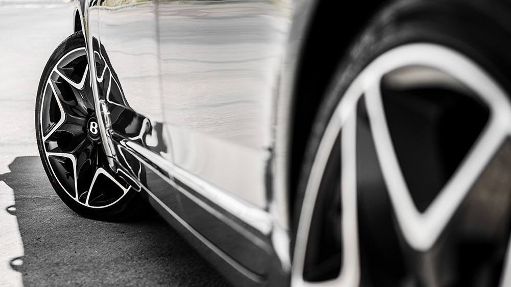 photo 4 Bentley Mulsanne custom wheels Kahn Split 6 22x9.5, ET , tire size X R22. x ET 