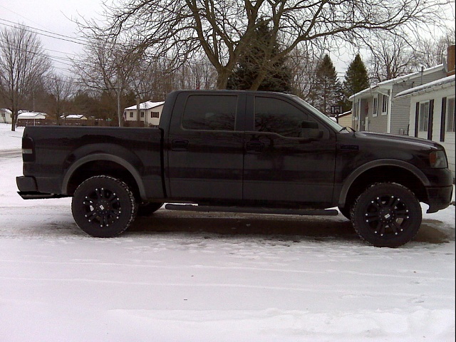 photo 2 Ford F-150 custom wheels   20x, ET , tire size 305/50 R20. x ET 