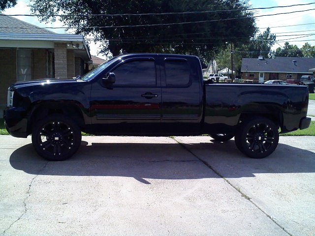 photo 3 GMC Sierra 2500HD custom wheels   22x, ET , tire size 305/40 R22. x ET 
