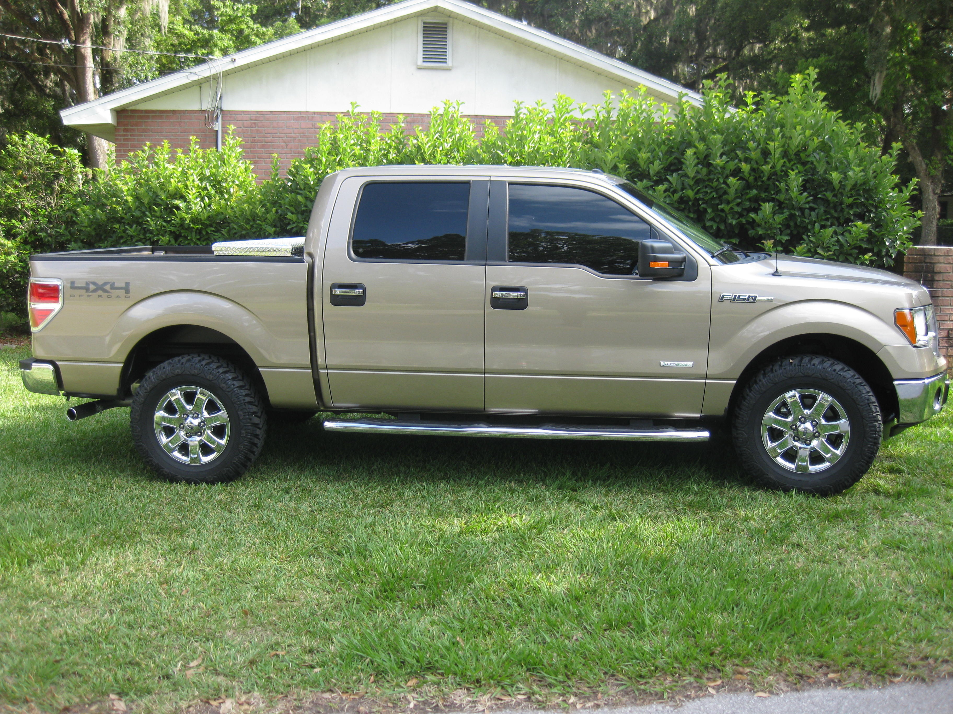 photo 2 Ford F-250 custom wheels   18x, ET , tire size 275/70 R18. x ET 
