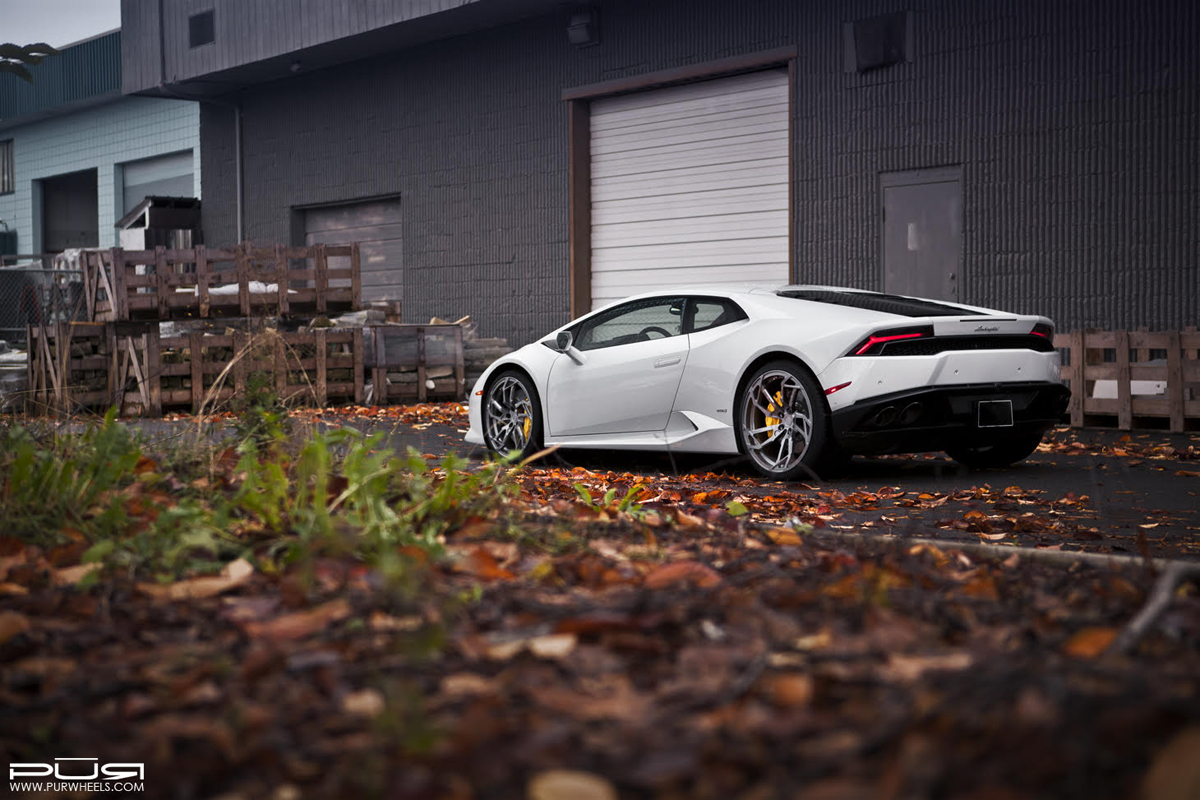 photo 5 Lamborghini Huracan custom wheels PUR RS05 20x9.0, ET , tire size X R20. 21x12.5 ET 