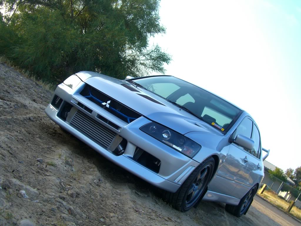 photo 2 Mitsubishi Lancer Evolution custom wheels Rays R01 17x8.0, ET +30, tire size X R17. x ET 