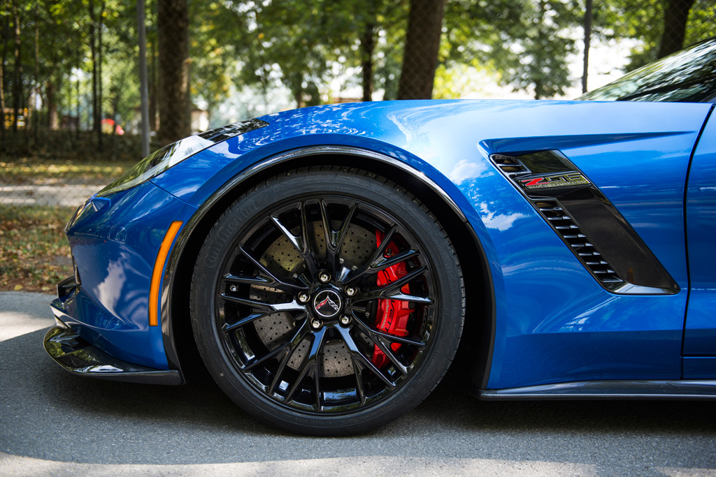 photo 1 Chevrolet Corvette custom wheels   20x, ET , tire size X R20. x ET 
