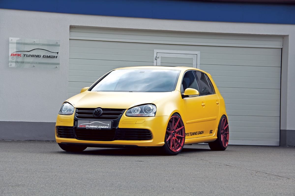 photo 4 Volkswagen R32 custom wheels Elegance E 1 19x8.5, ET +45, tire size 225/35 R19. 19x8.5 ET+35