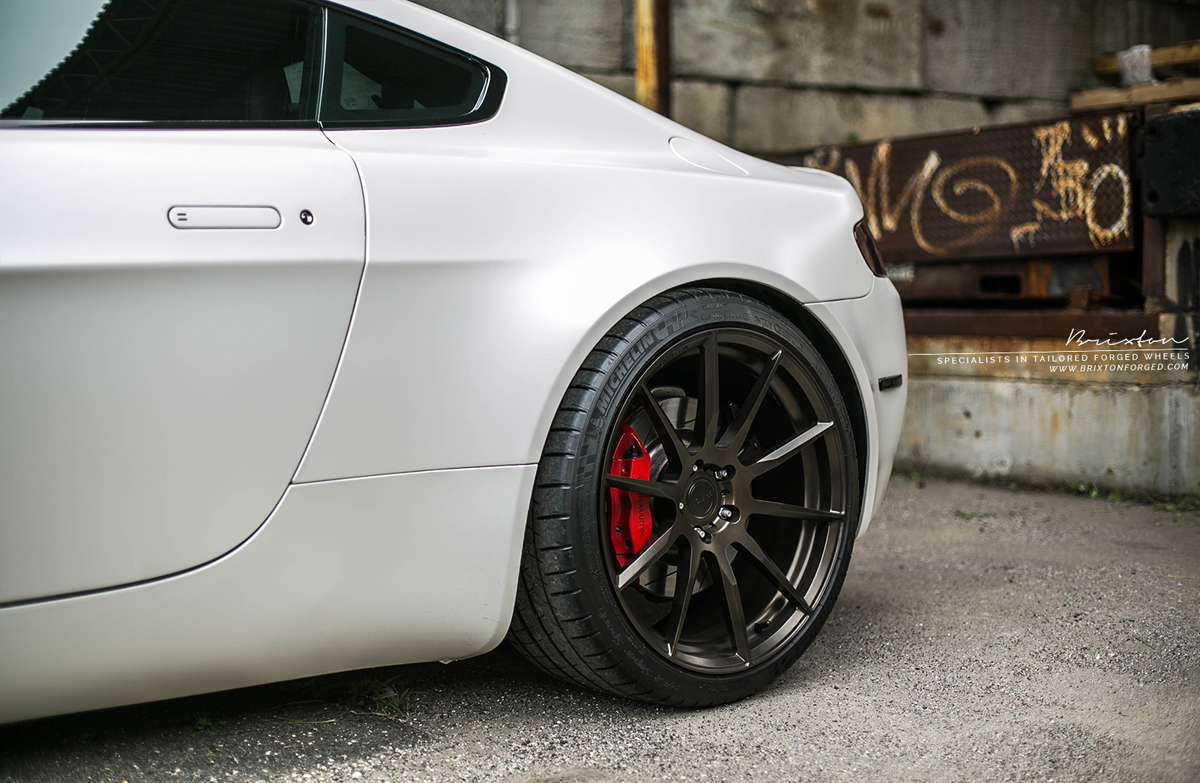 photo 1 Aston Martin V8 Vantage custom wheels Brixton R10 20x9.0, ET , tire size X R20. 20x10.5 ET 