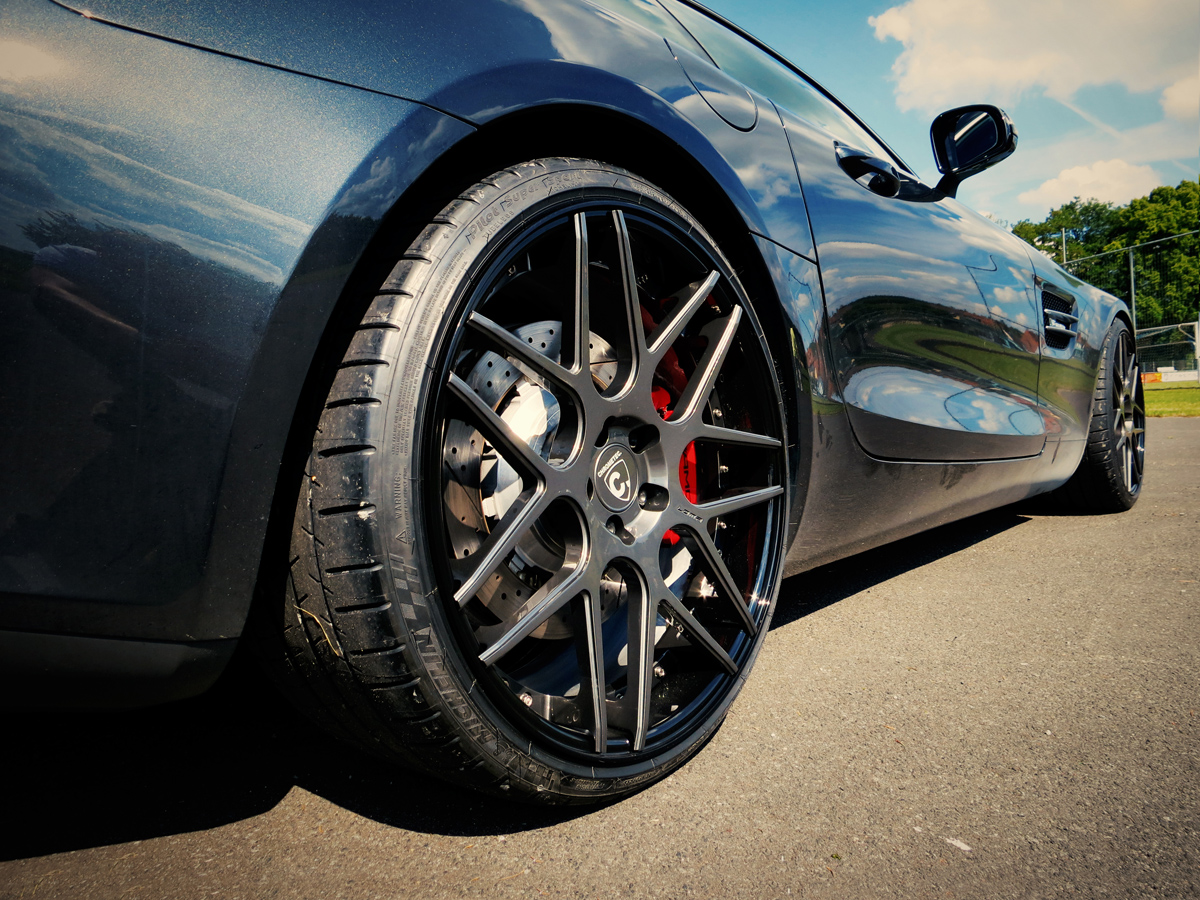 photo 6 Mercedes-Benz AMG GT custom wheels Loma GT1 20x9.0, ET , tire size 265/30 R20. 21x11.0 ET 305/25 R21
