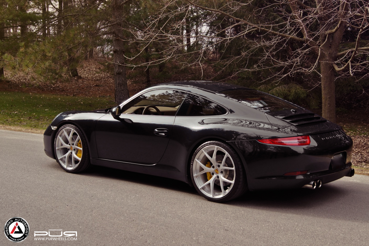 photo 2 Porsche 911 custom wheels PUR 4OUR 20x8.5, ET , tire size X R20. 20x12.0 ET 
