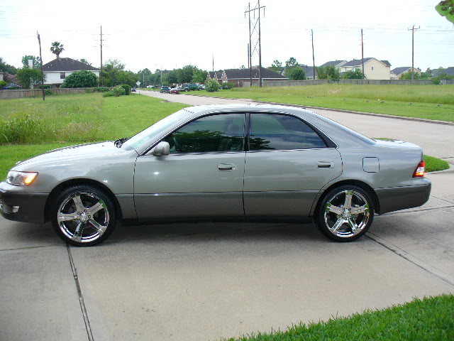 photo 1 Lexus ES 300 custom wheels MB 18x8.0, ET , tire size X R18. x ET
