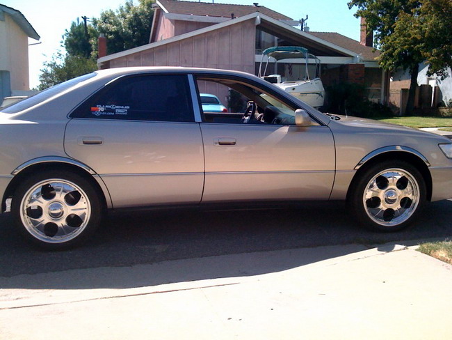 photo 2 Lexus ES 300 custom wheels IForged  18x8.5, ET , tire size 245/40 R18. x ET 
