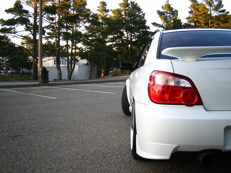 photo 4 Subaru Impreza WRX custom wheels Rays Engineering G-games 77 Wolf 18x9.5, ET +40, tire size 235/40 R18. x ET 
