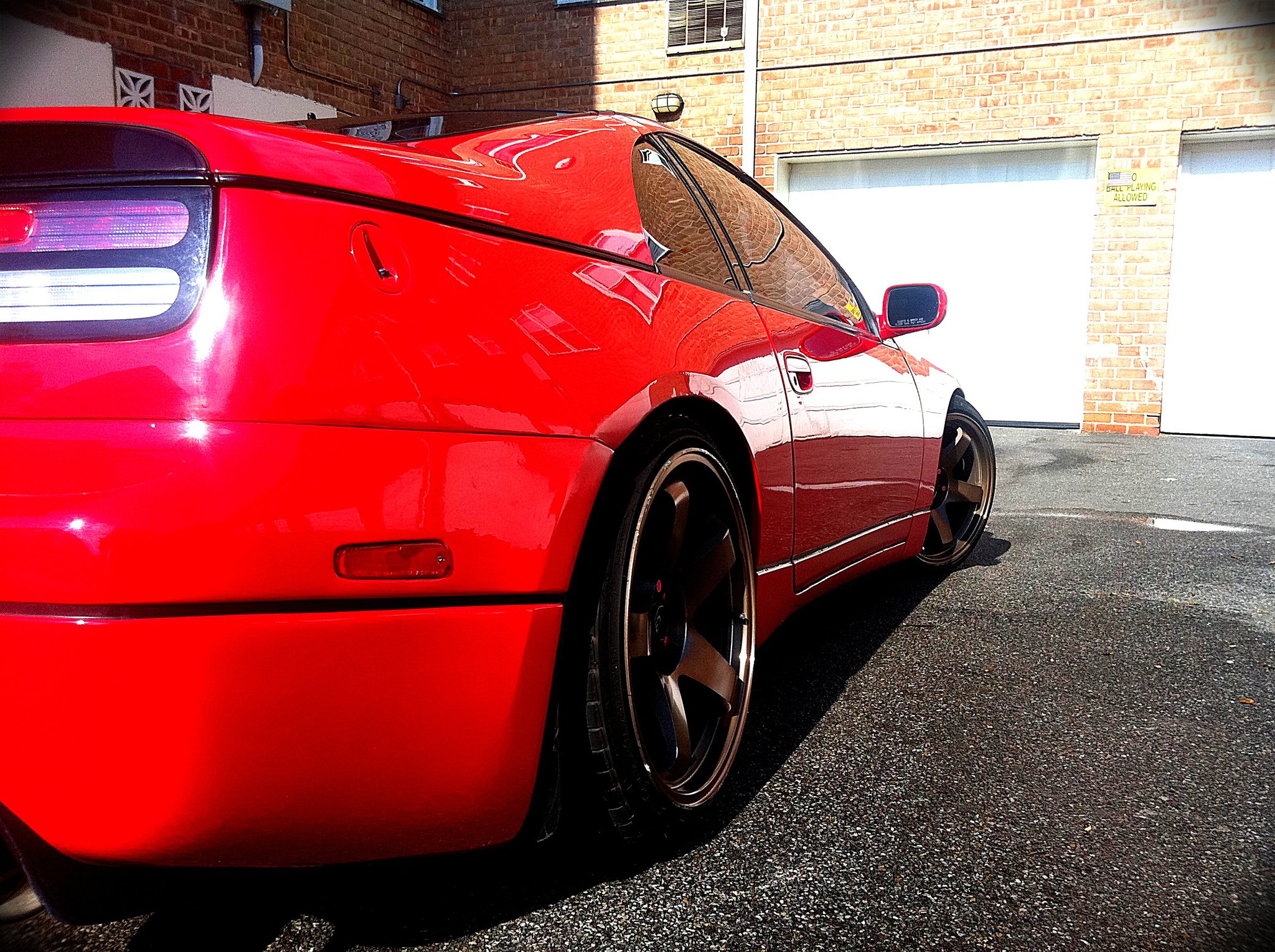 photo 5 Nissan 300ZX 2-seat custom wheels Rota P45R 18x9.5, ET +20, tire size 225/40 R18. x ET 