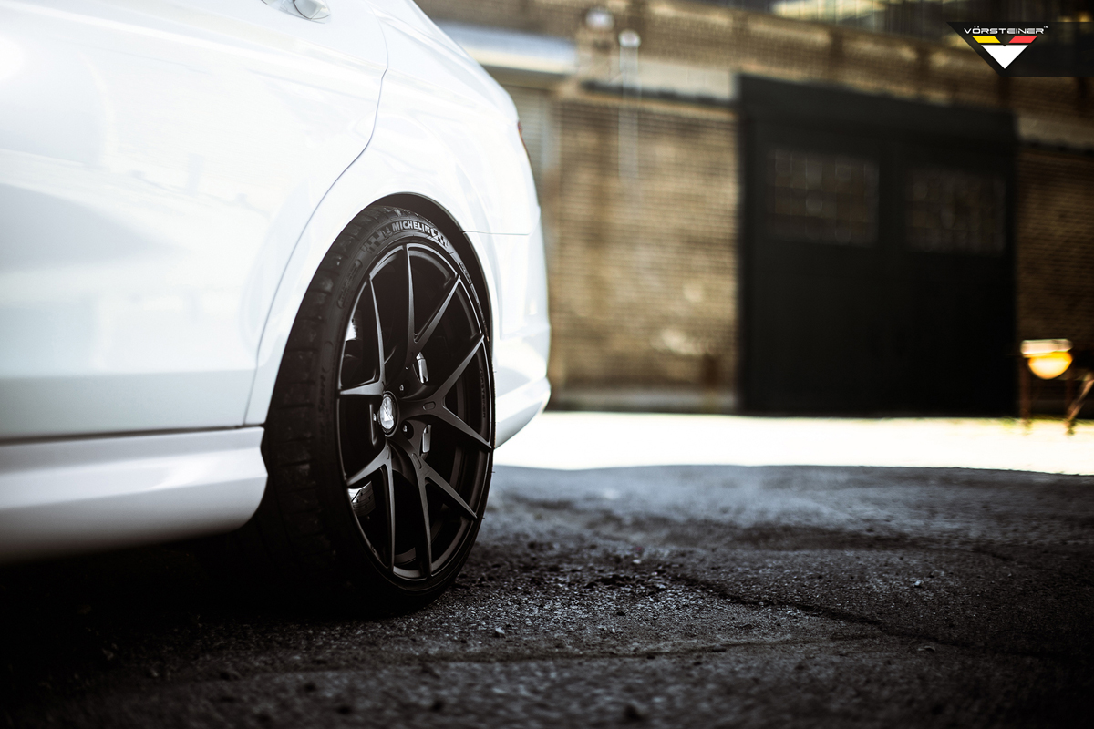 photo 3 Mercedes-Benz AMG C custom wheels Vorsteiner V-FF 101 19x8.5, ET , tire size 235/35 R19. 19x10.0 ET 265/30 R19
