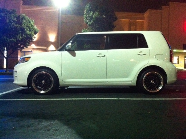 photo 4 Scion xB custom wheels  521 18x8.5, ET +30, tire size 225/40 R18. x ET 