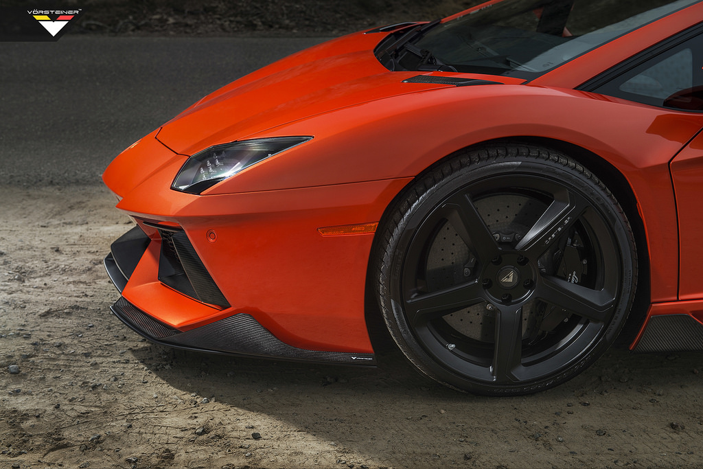 photo 7 Lamborghini Aventador custom wheels Vorsteiner VSE-005 20x9.0, ET , tire size 255/30 R20. 21x13.0 ET 355/25 R21