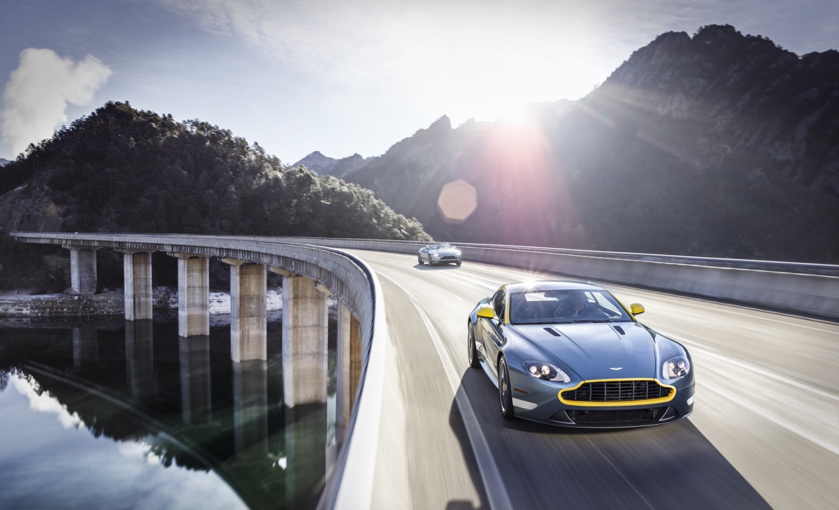 photo 2 Aston Martin Vantage GT custom wheels 19x8.5, ET , tire size 245/40 R19. 19x10.0 ET 285/35 R19