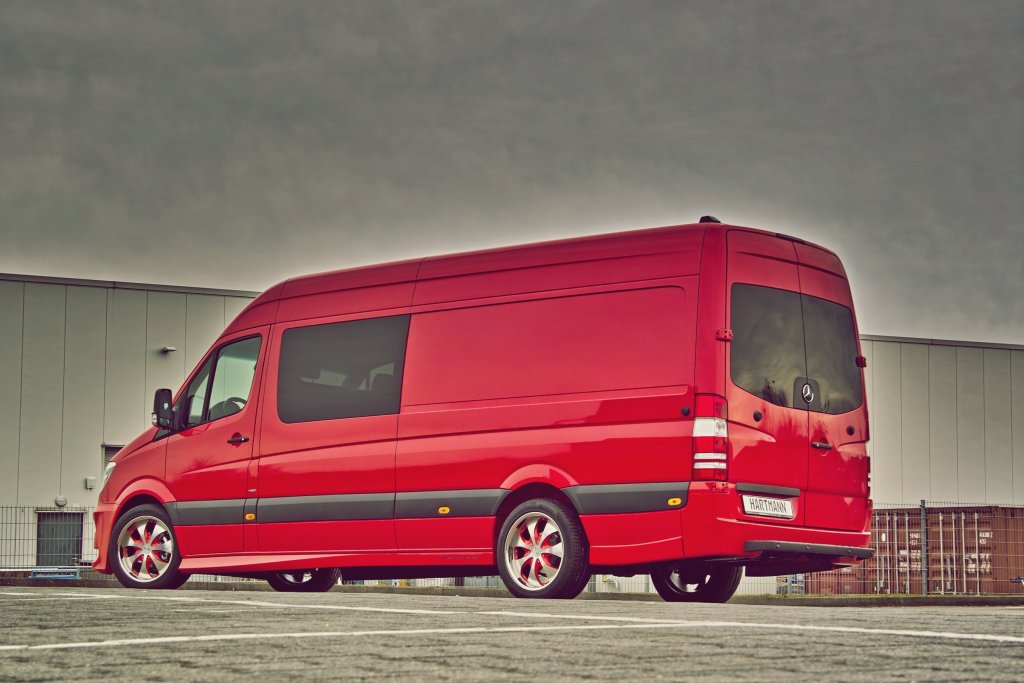 photo 5 Mercedes-Benz Sprinter custom wheels Zaro  20x9.0, ET , tire size 265/45 R20. x ET 