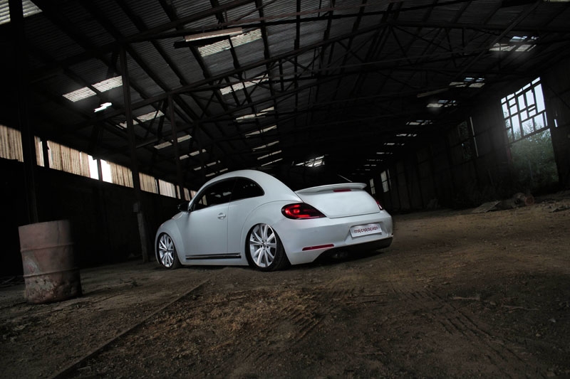 photo 1 Volkswagen Beetle custom wheels   19x8.0, ET , tire size 225/35 R19. x ET 