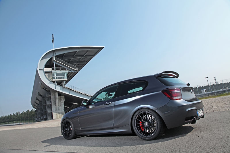 photo 4 BMW 135 custom wheels Tuningwerk 18x, ET , tire size 245/40 R18. x ET 265/35 R