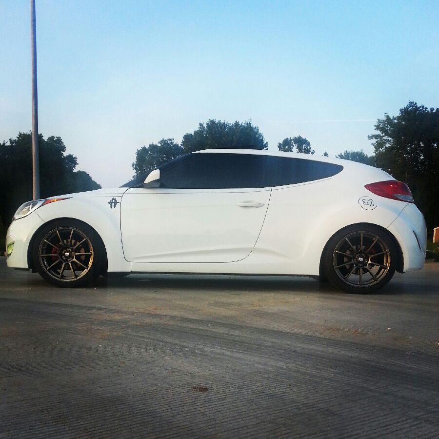 photo 1 Hyundai Veloster custom wheels Sparco Assetto Gara 18x8.0, ET +45, tire size 215/40 R18. x ET
