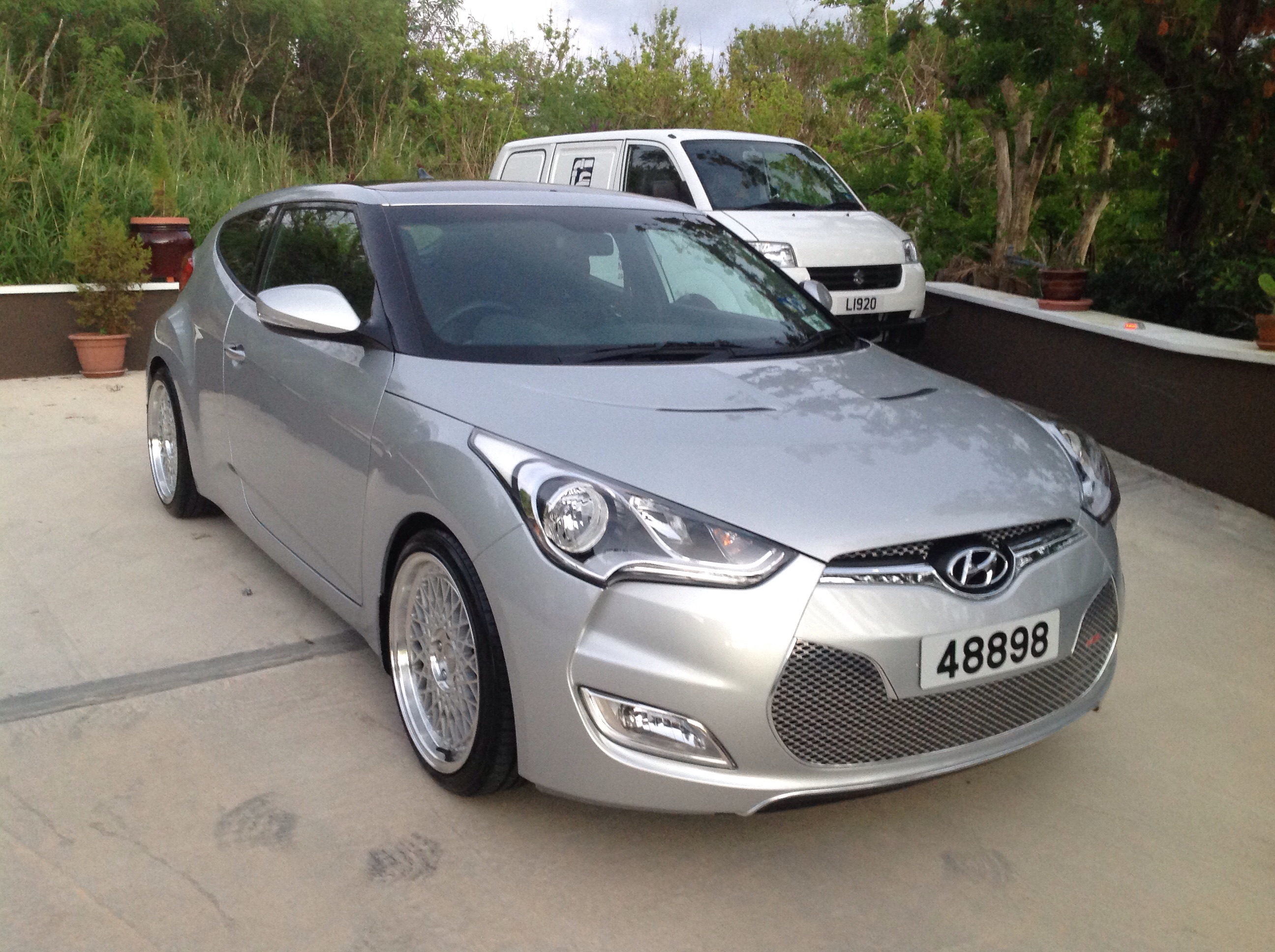 photo 1 Hyundai Veloster custom wheels Avant Garde  M220  18x8.0, ET +35, tire size 215/40 R18. x ET 