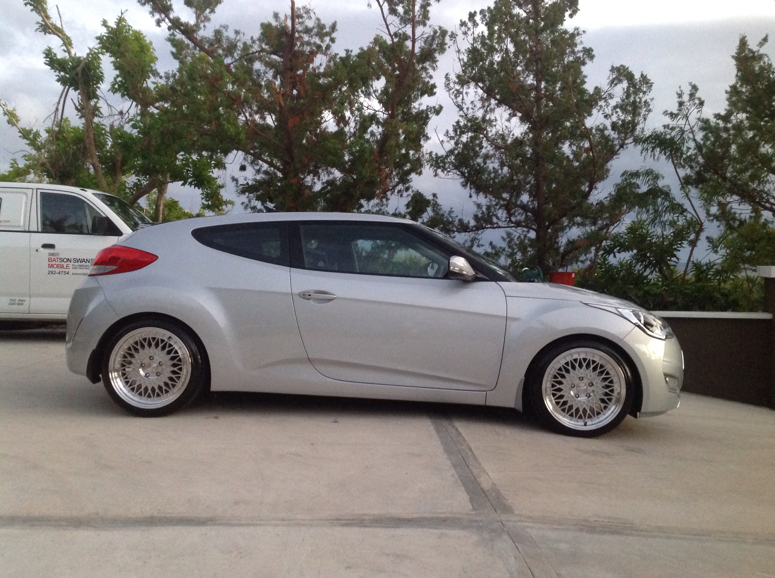 photo 2 Hyundai Veloster custom wheels Avant Garde  M220  18x8.0, ET +35, tire size 215/40 R18. x ET 