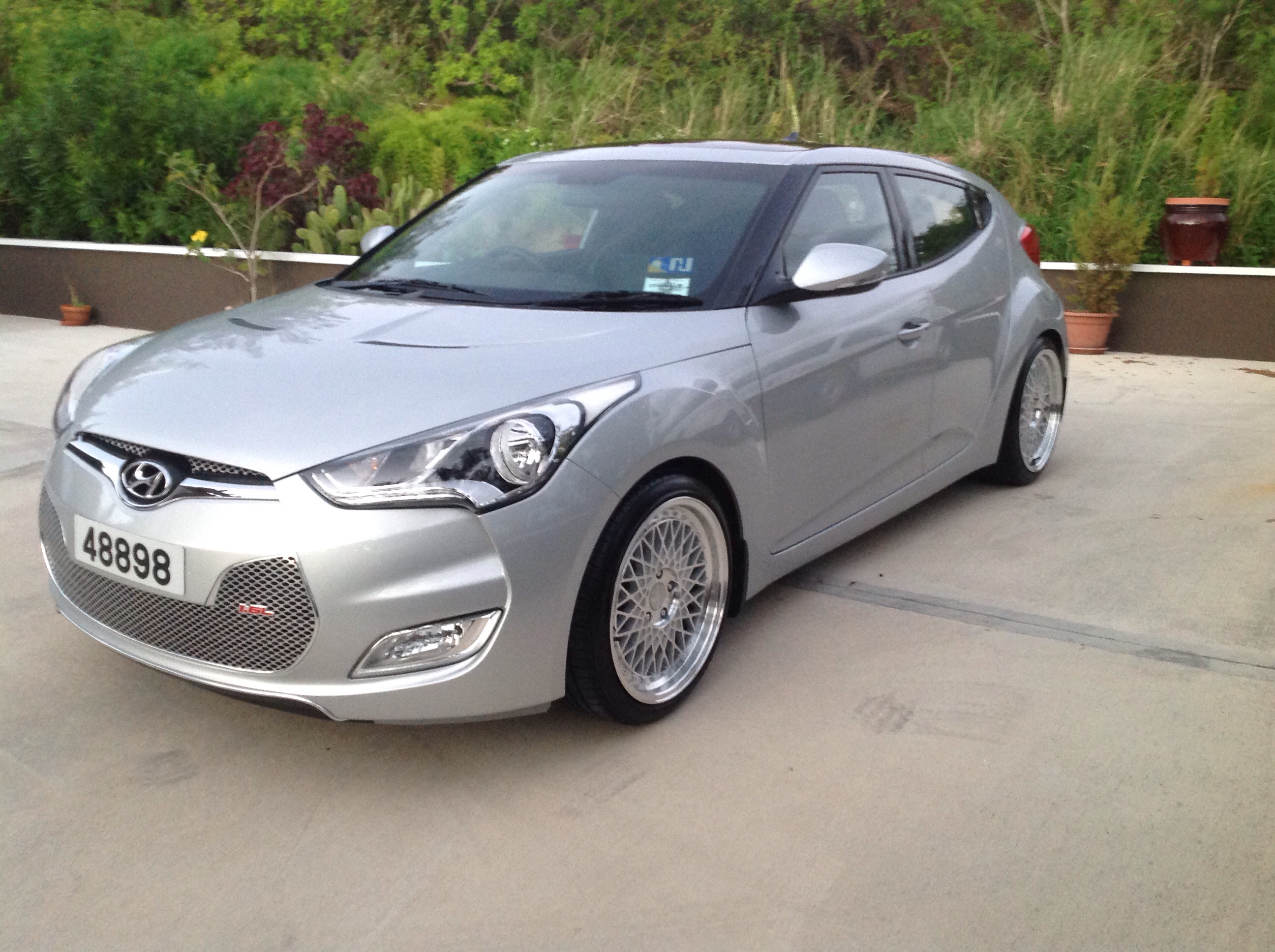 photo 4 Hyundai Veloster custom wheels Avant Garde  M220  18x8.0, ET +35, tire size 215/40 R18. x ET 