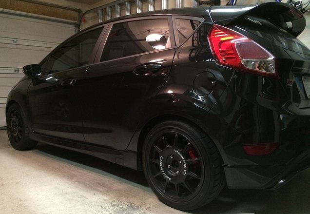 photo 2 Ford Fiesta custom wheels OZ  Racing Leggenda 17x, ET , tire size X R17. x ET 