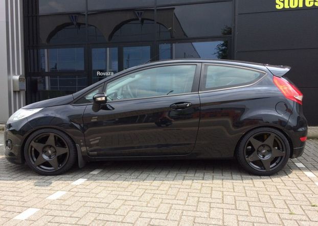 photo 1 Ford Fiesta custom wheels Compomotive  Motorsport MO5 17x, ET , tire size X R17. x ET 