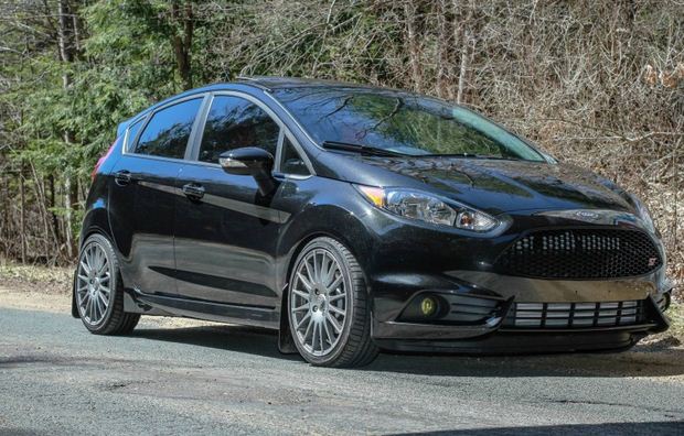 photo 1 Ford Fiesta custom wheels O.Z.  Superturismo LM 17x, ET , tire size X R17. x ET 