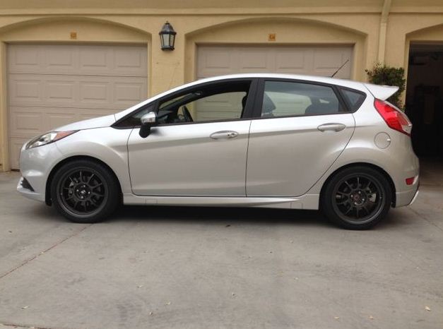 photo 1 Ford Fiesta custom wheels   17x7.0, ET +42, tire size 215/40 R17. x ET 