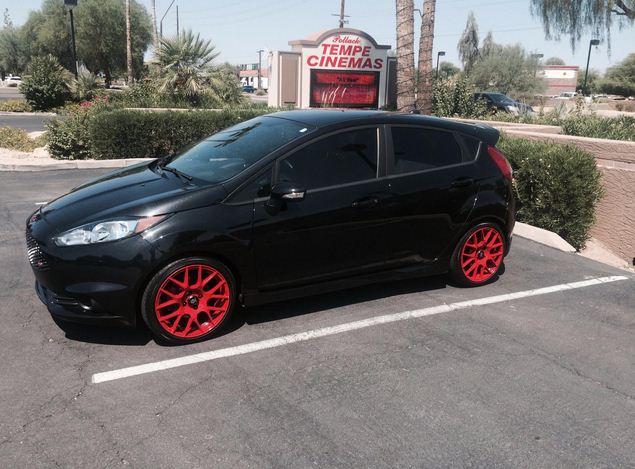 photo 1 Ford Fiesta custom wheels Sparco  Pro Corsa 17x7.5, ET +40, tire size X R17. x ET 