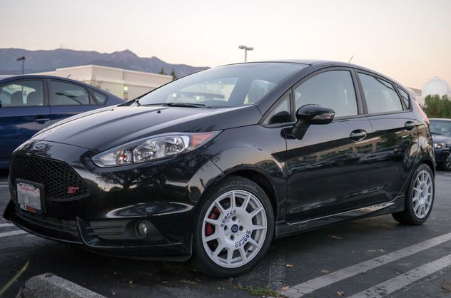 photo 1 Ford Fiesta custom wheels   16x7.0, ET , tire size 205/45 R16. x ET 