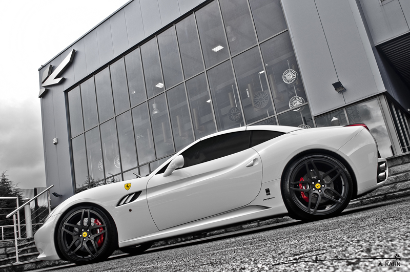 photo 2 Ferrari California custom wheels Kahn Monza 21x9.0, ET , tire size X R21. 22x12.0 ET 