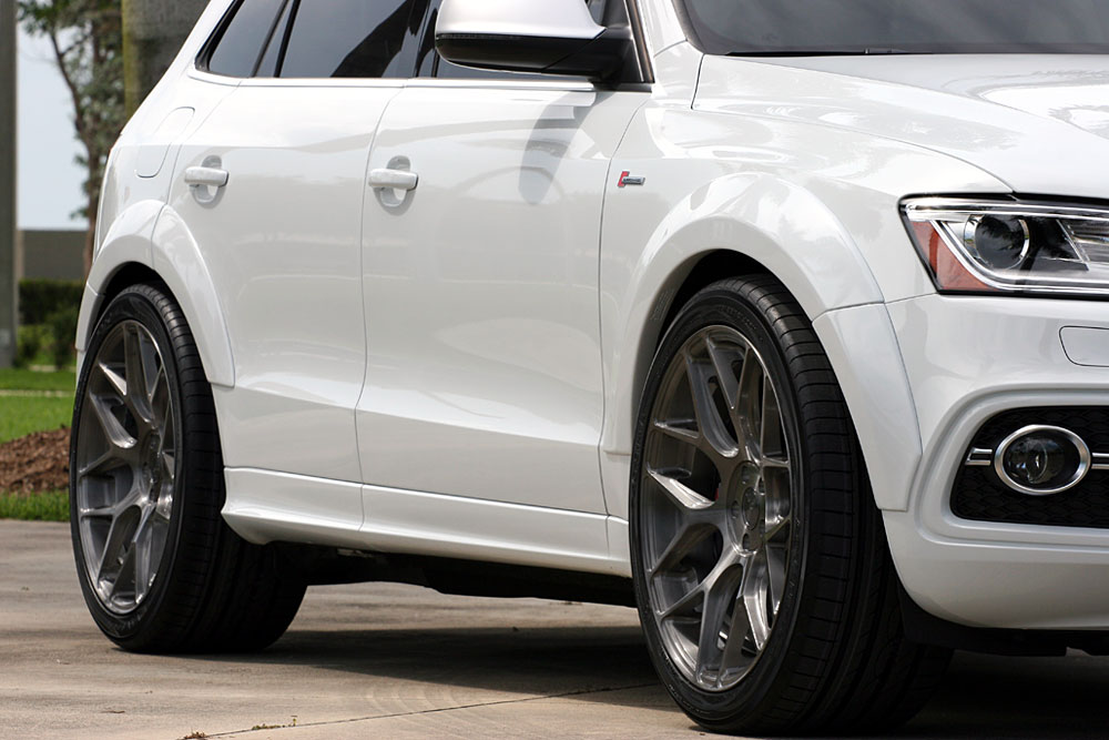 photo 1 Audi SQ5 custom wheels Avant Garde 590 21x10.5, ET +25, tire size 295/35 R21. 21x10.5 ET+20 285/35 R21