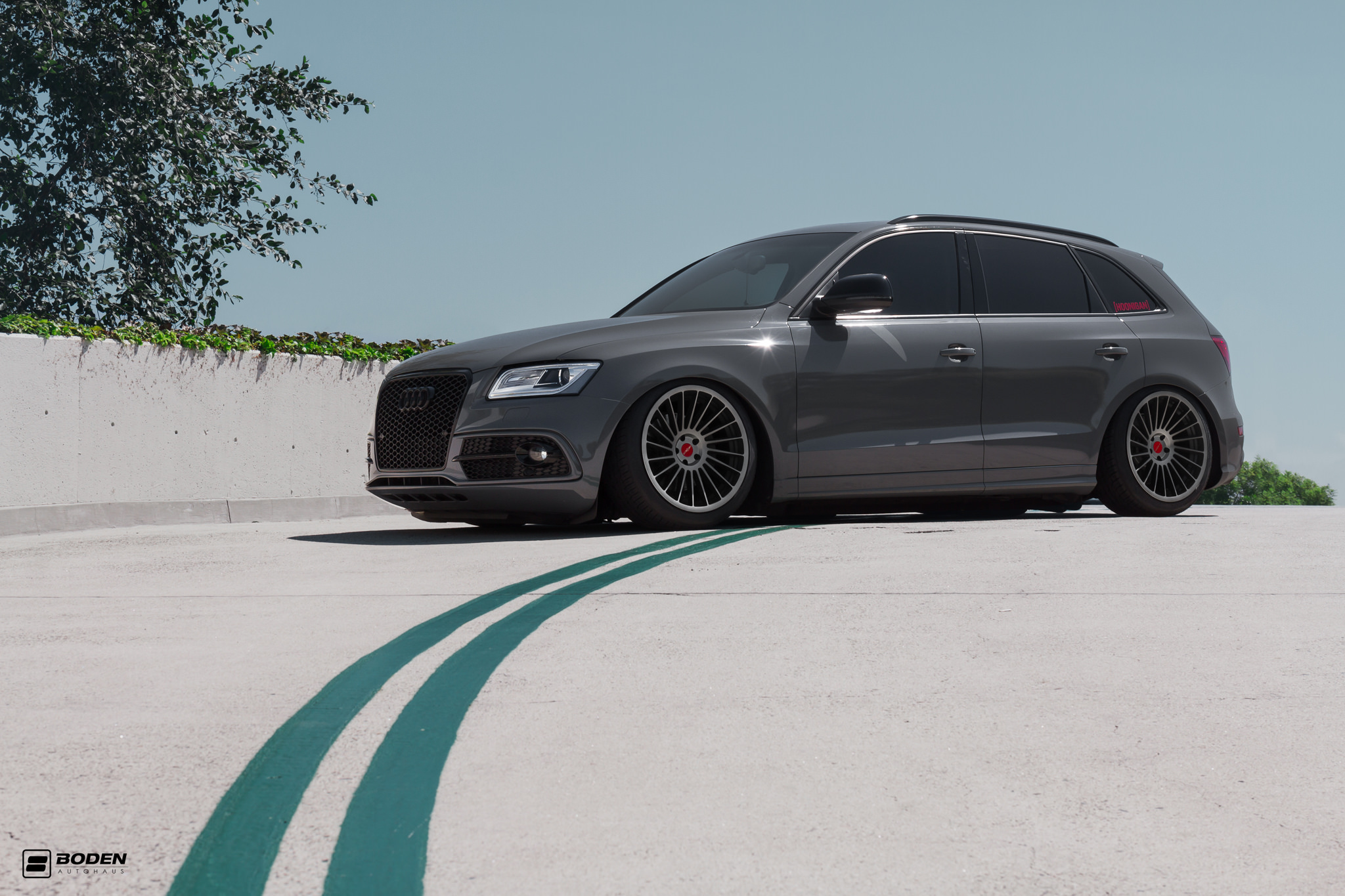photo 1 Audi Q5 custom wheels Rotiform IND-T  20x10.5, ET +27, tire size 255/40 R20. x ET 