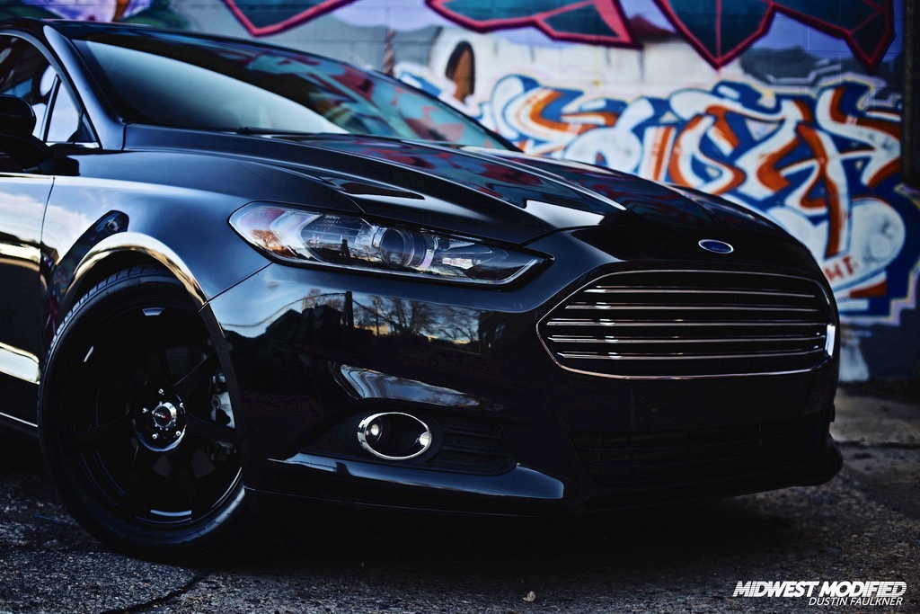 photo 1 Ford Fusion custom wheels Drag DR-33 18x, ET , tire size 245/45 R18. x ET 