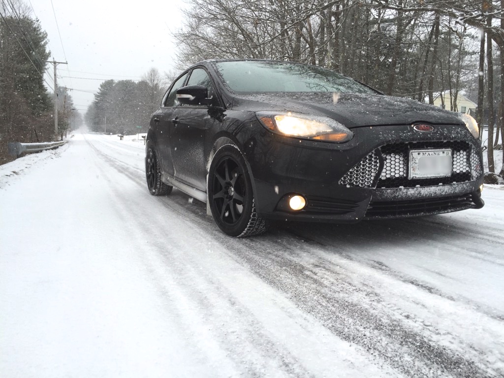 photo 1 Ford Focus ST custom wheels Drag DR33 17x7.5, ET , tire size 235/45 R17. x ET 