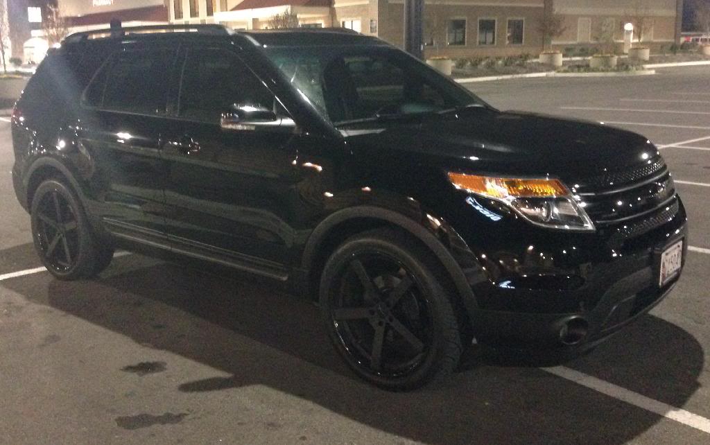 photo 1 Ford Explorer custom wheels Giovanna  22x9.0, ET , tire size X R22. x ET 