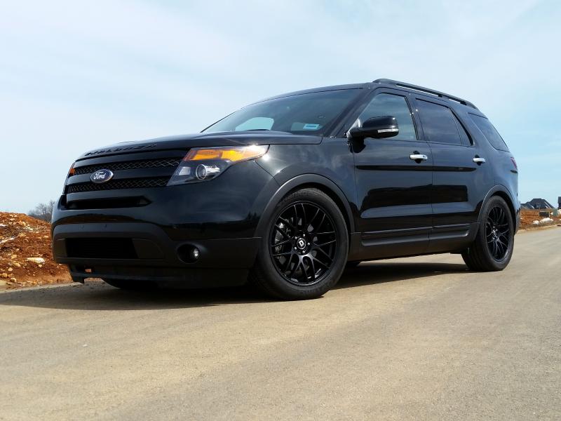 photo 2 Ford Explorer custom wheels Drag DR37 20x, ET , tire size 275/40 R20. x ET 