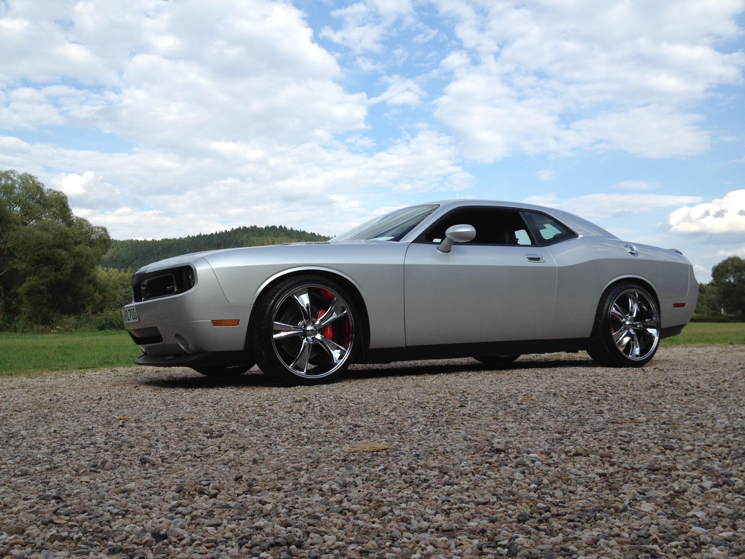 photo 1 Dodge Challenger custom wheels American Racing  BLVD 22x9.0, ET , tire size X R22. 22x11.0 ET 