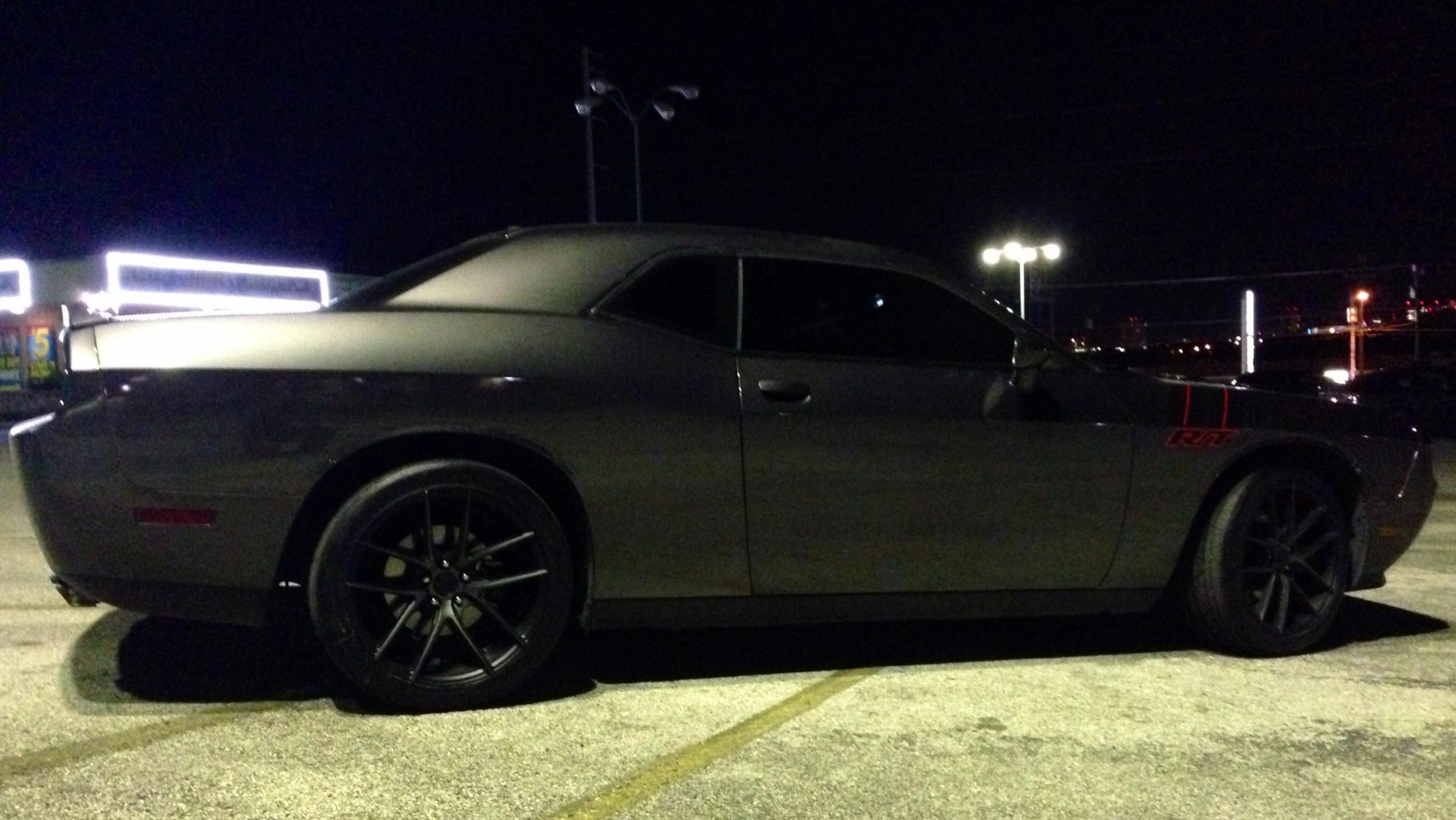 photo 2 Dodge Challenger custom wheels Niche Targa M130 20x8.5, ET , tire size 245/45 R20. 20x10.0 ET 295/35 R20