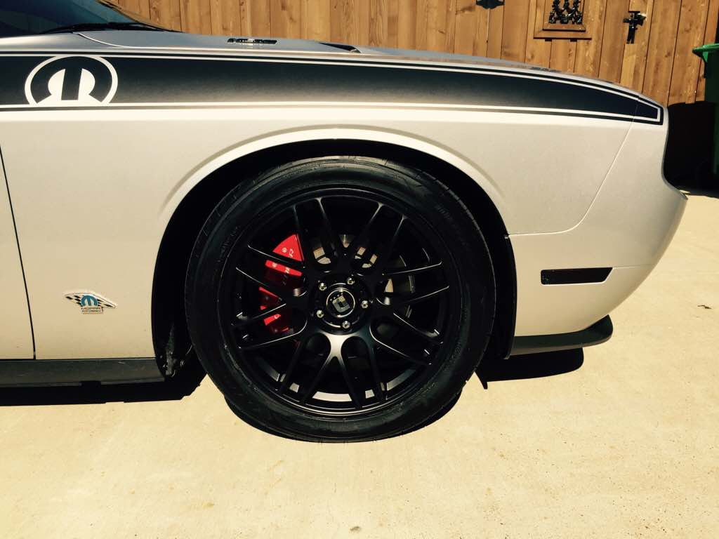 photo 1 Dodge Challenger custom wheels Drag DR-37 20x8.5, ET , tire size X R20. x ET 