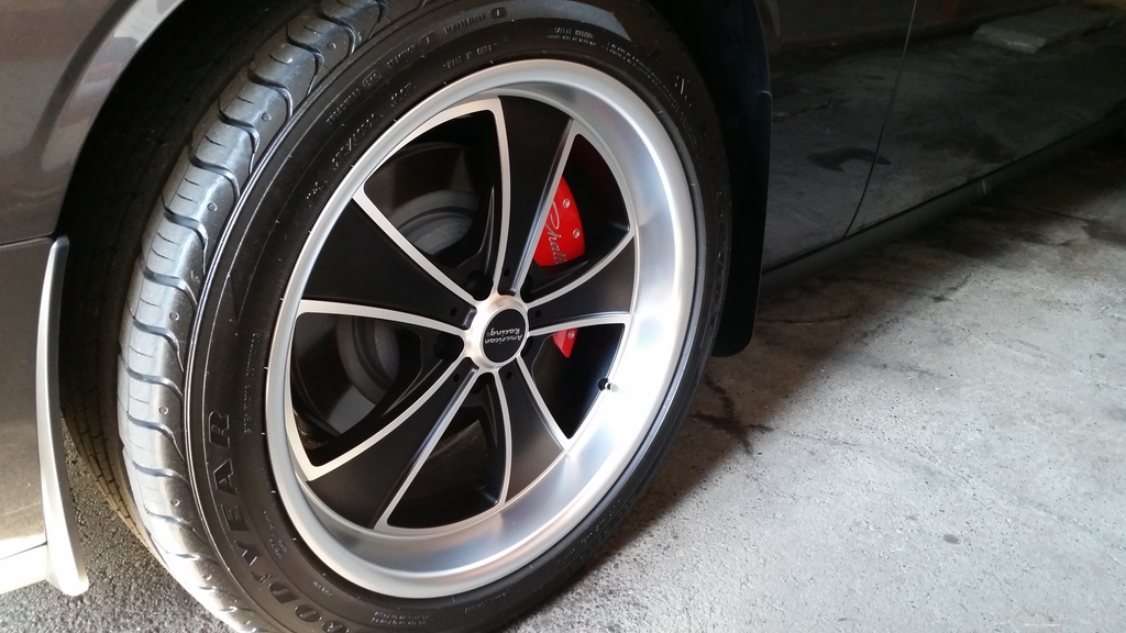 photo 2 Dodge Challenger custom wheels American Racing Mach 5 20x9.0, ET +15, tire size 275/40 R20. x ET