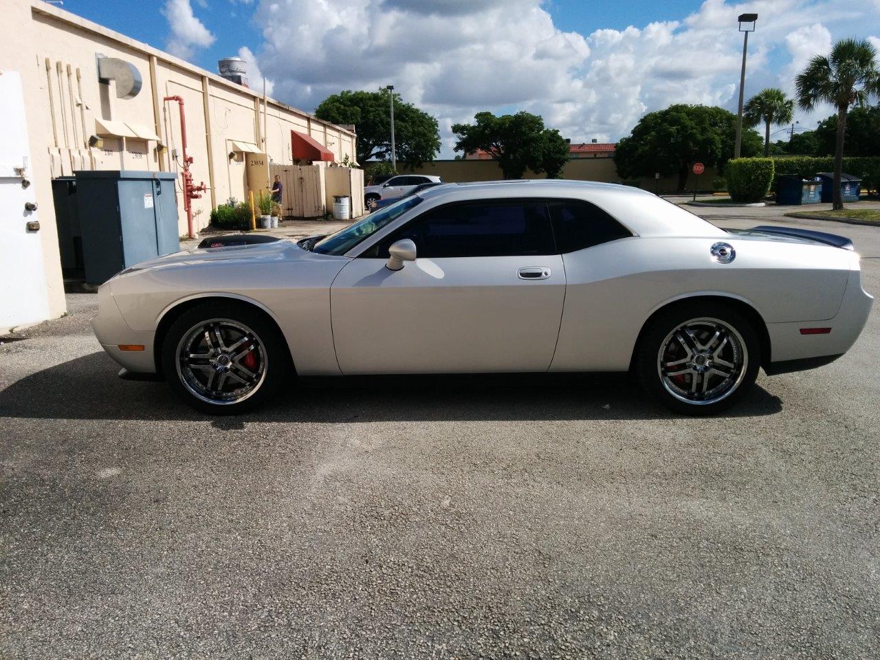 photo 2 Dodge Challenger custom wheels Milanni Kapri 20x9.0, ET +20, tire size 255/45 R20. x ET 