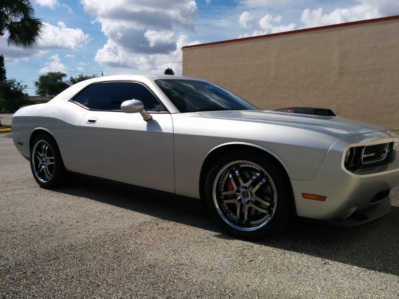 photo 1 Dodge Challenger custom wheels Milanni Kapri 20x9.0, ET +20, tire size 255/45 R20. x ET 