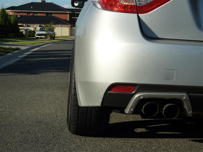 photo 2 Subaru Impreza WRX STi custom wheels Rota Grid 18x9.5, ET +30, tire size 225/40 R18. x ET